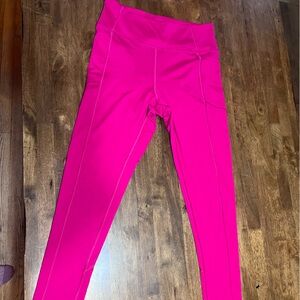 Victoria’s Secret active leggings